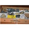 Image 1 : ASSORTED MINERALS (16 PCS)