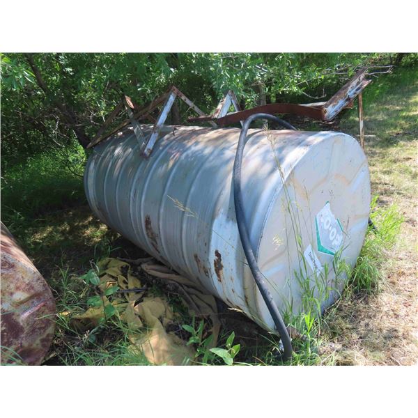 500 Gal Fuel Tank with Stand