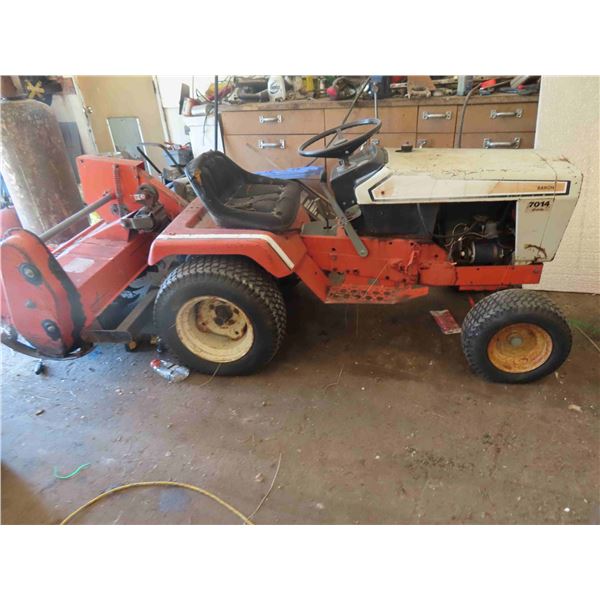 Simplicity 7014 Lawn Tractor with 36'' Rear Mount Tiller and