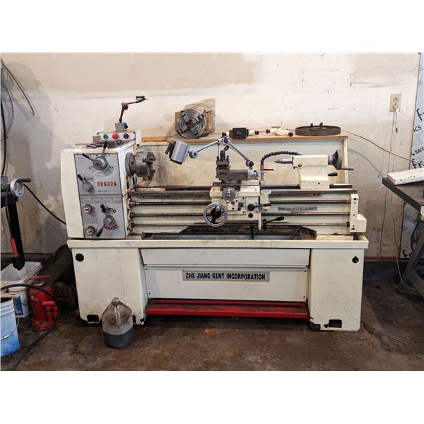 Zhe Jiang Kent Incorparation C0632A Metal Lathe with 48'' Bed 