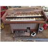 Image 1 : Yamaha Electone Electric Organ