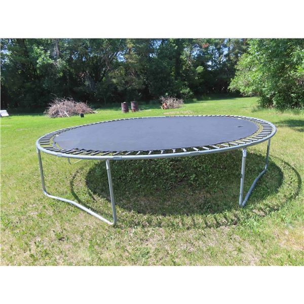 12' Trampoline, Some Damage 