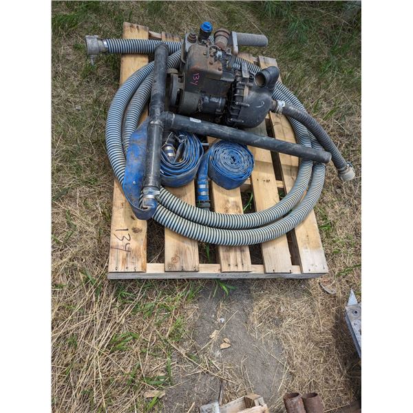 5 HP Briggs and Stratton Water Pump with 2'' Hose 