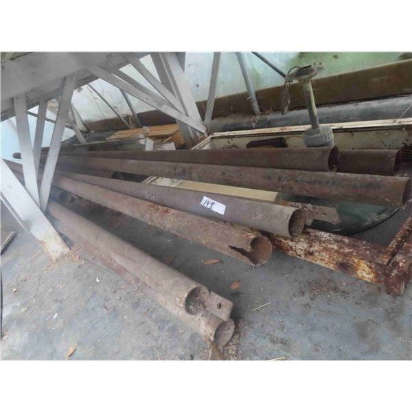 (18) Pipes ; (8) 12' x 2'' + (10) 8' x 2''