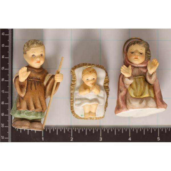 BERTA HUMMEL OLD-WORLD NATIVITY COLLECTION.