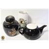 Image 1 : 2 CUP BLACK/WHITE TEAPOT AND GINGER JAR