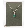 Image 1 : OVAL NATURAL EMERALD AND CLEAR STONES ON 54 CM