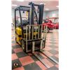 Image 3 : YALE MAINLINER FORLIFT 3500LB MAX CAPACITY PROPANE