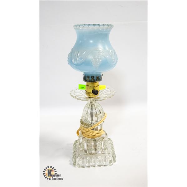 VINTAGE GLASS BOUDOIR LAMP