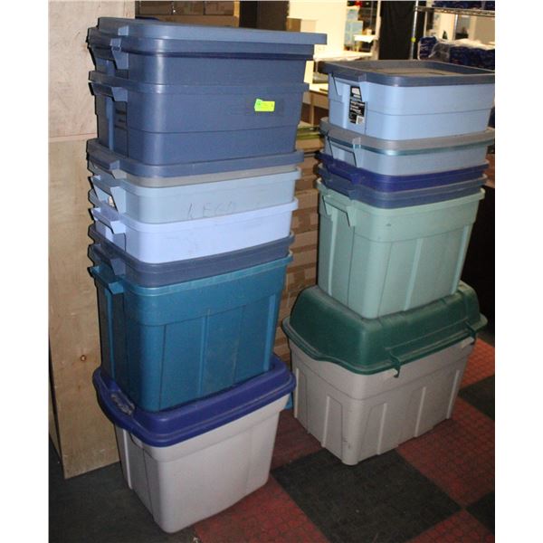 RUBBERMAID ASSORTED TOTES/LIDS LARGE LOT