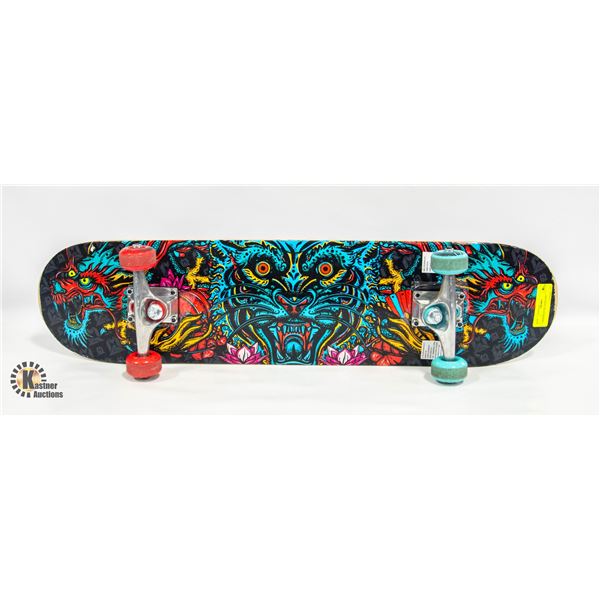 MADGEAR SKATEBOARD