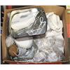 Image 1 : LARGE BOX OF MISC INCLUDES KITCHENWARE/GLASSWARE