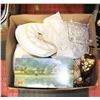 Image 1 : LARGE BOX OF MISC INCLUDES KITCHENWARE/GLASSWARE