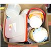 Image 1 : LARGE BOX OF MISC INCLUDES KITCHENWARE