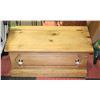 Image 1 : PINE WOOD STORAGE/BLANKET CHEST