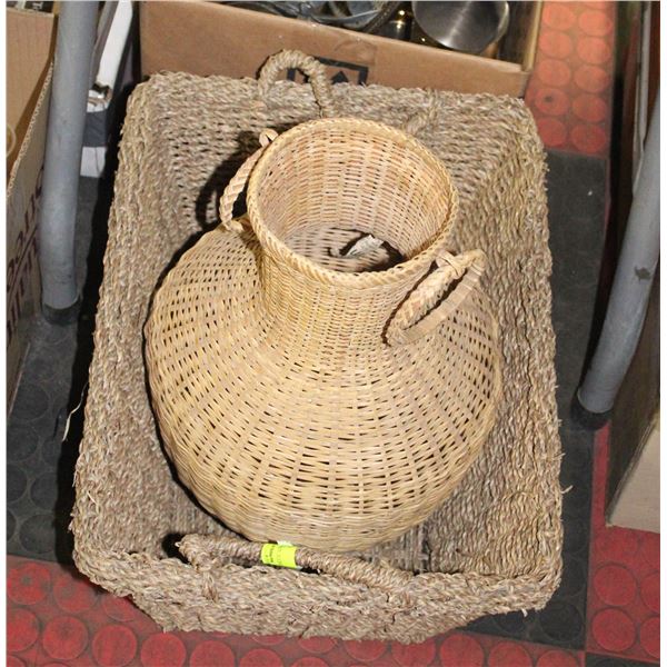 WICKER BASKET AND VASE