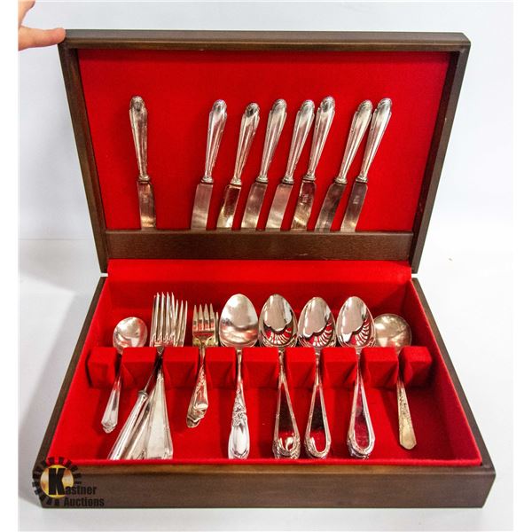 CASE WITH SILVER PLATED FLATWARE