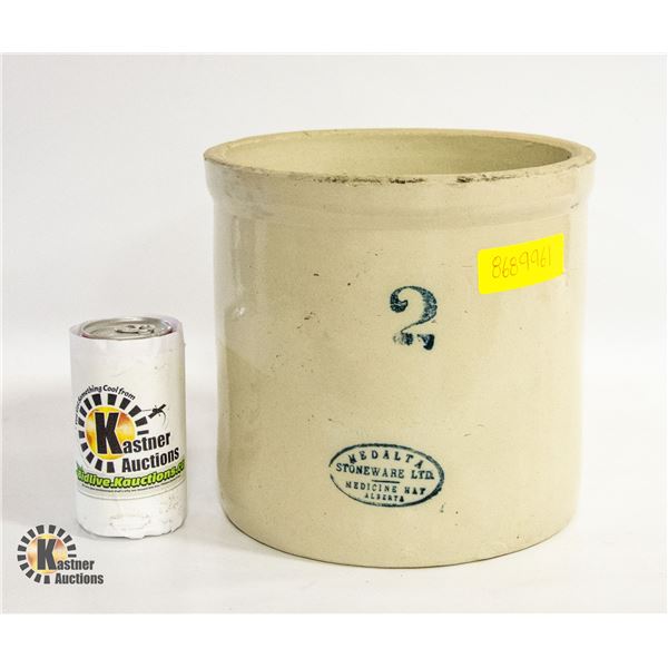 2 GALLON MEDALTA CROCK - NO CRACKS