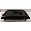 Image 1 : LARGE FAMILY SIZED GRIDDLE