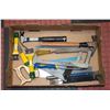 Image 1 : LARGE FLAT OF HAMMERS,SAWS, PRY BARS AND MISC