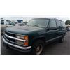 Image 1 : 1997 Chevrolet Suburban C1500