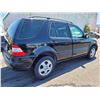 Image 3 : 2002 Mercedes-Benz M-Class ML 320
