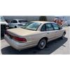Image 2 : 1997 Ford Crown Victoria