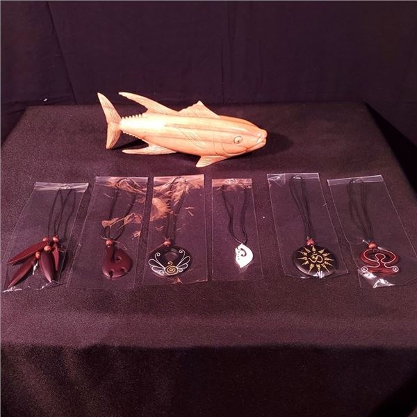 Wooden Necklace Package with Sea Life Carving