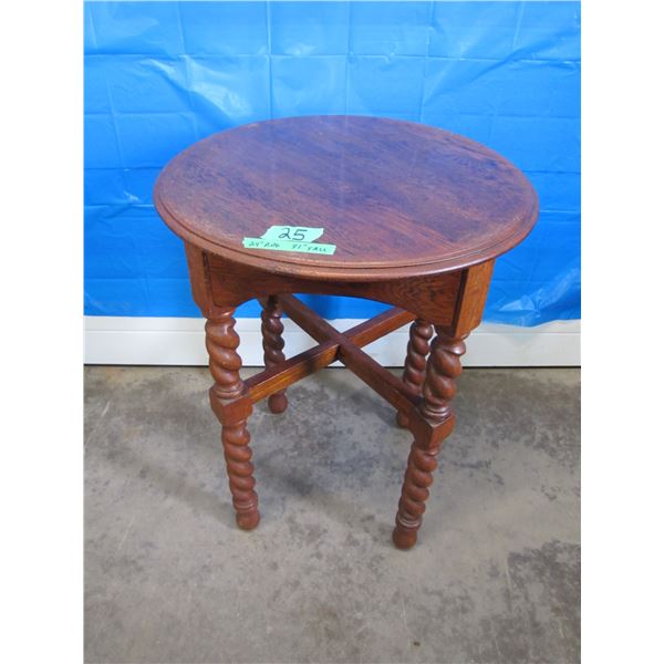 Round occasional table with barley twist legs