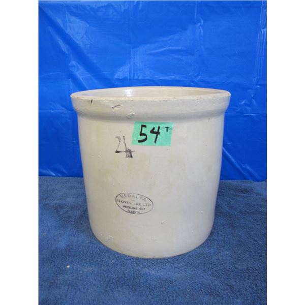 Medalta Potteries stoneware 4 gallon crock