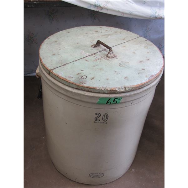 Medalta Potteries stoneware 20 gallon crock with Primitive wood lid