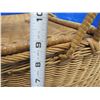 Image 10 : Wicker picnic basket Has been repaired