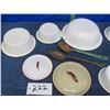 Image 5 : Collection of assorted enamelware bowls etc