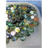 Image 6 : Collection of marbles