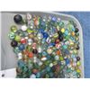Image 3 : Collection of marbles