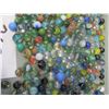 Image 4 : Collection of marbles