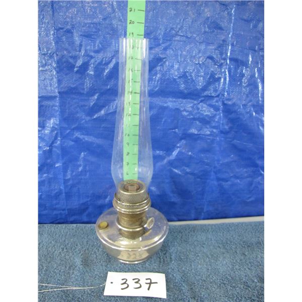 Vintage Oil Aladdin lamp with Chrome base