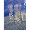 Image 9 : Collection of assorted crystal glasses