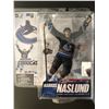 Image 1 : McFARLANE Markus Naslund autographed w/ COA