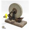 Image 1 : ANTIQUE HAND CRANK KNIFE SHARPENER