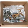 Image 1 : BOX ASSORTED KITCHEN ANTIQUES
