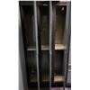 Image 2 : Shanahan's Lockers - Three Vertical Units