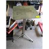 Image 1 : 1 HOMEMADE FOLD UP LEG SINGLE PEDESTAL METAL TABLE