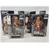 Image 1 : 2 UFC Figures in box