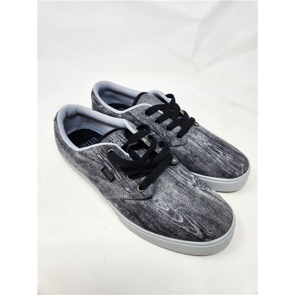 New Etnies Skateboard Shoes