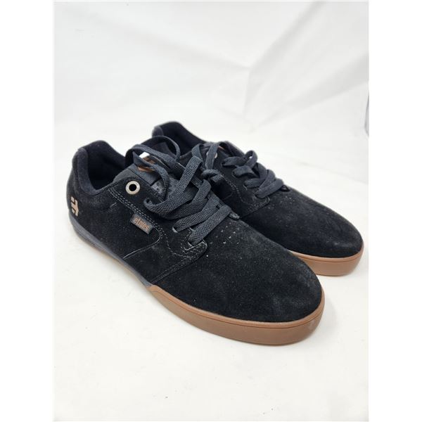 New Etnies Skateboard Shoes