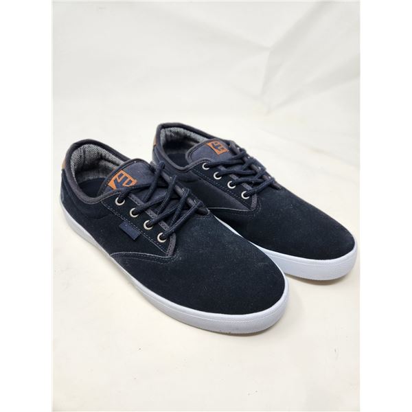 New Etnies Skateboard Shoes