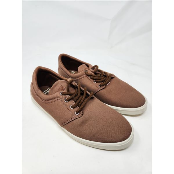 New Etnies Skateboard Shoes