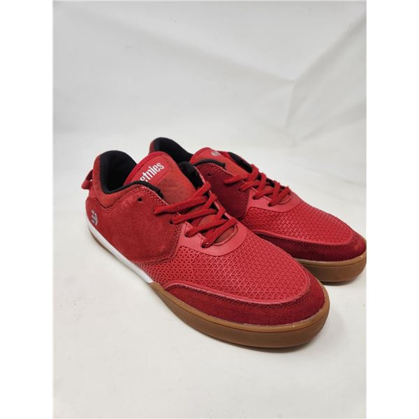 New Etnies Skateboard Shoes