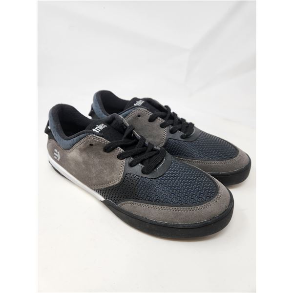 New Etnies Skateboard Shoes